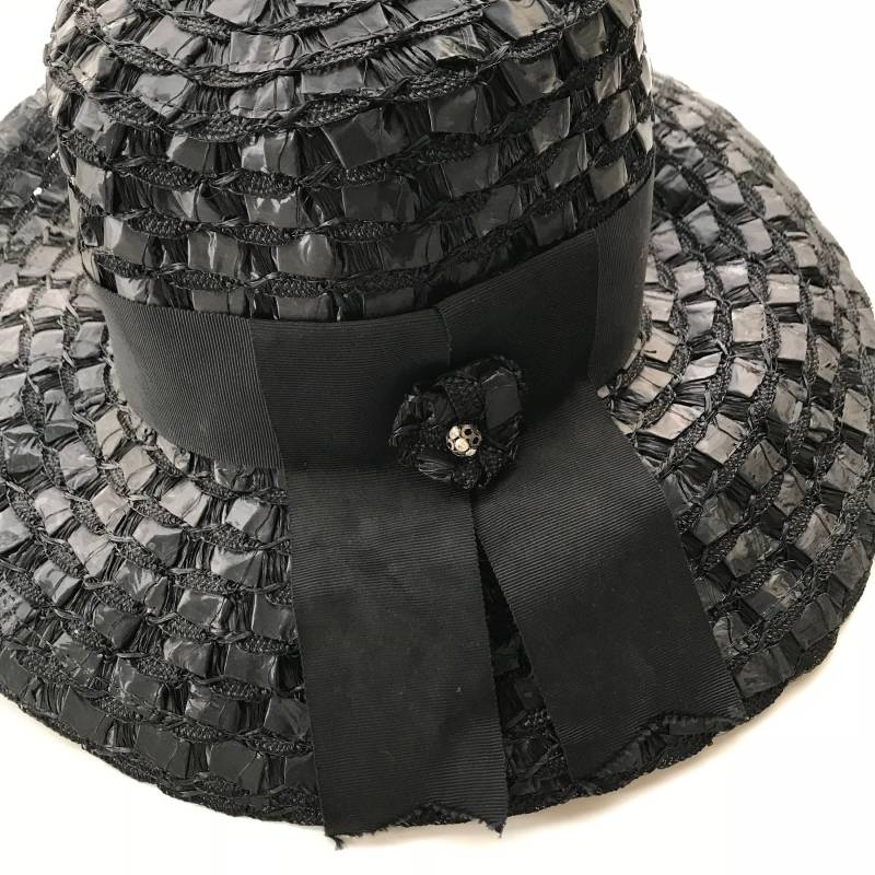 Vintage 1960S Schwarzer Strohhut Ripsband-Blume, Kristallperlen-Akzent von RetroRunwayVintage