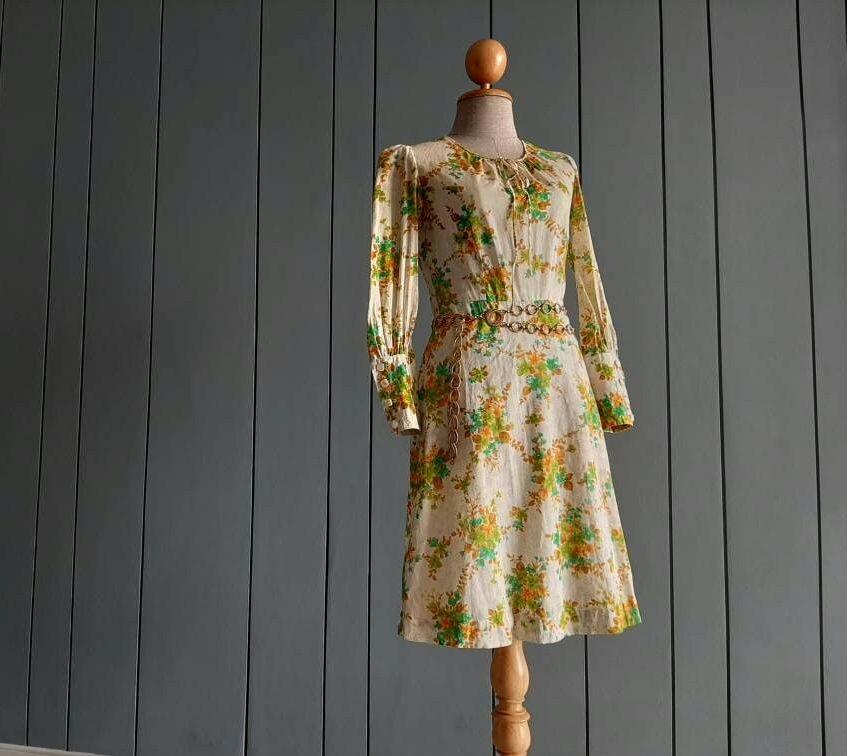 xs - Zierliches Vintage Baumwoll Kleid 70Er Floral Frühling Sommer Langarm 26 Zoll Taille Zierliches von RetroTheory