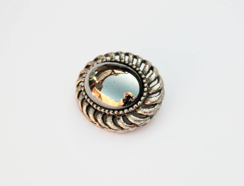 Vintage Hämatit Glas Brosche Oval Silber Ton Modeschmuck Vintage Hämatit Glas Brosche Oval Silber Ton Modeschmuck von RetroroxJewellery