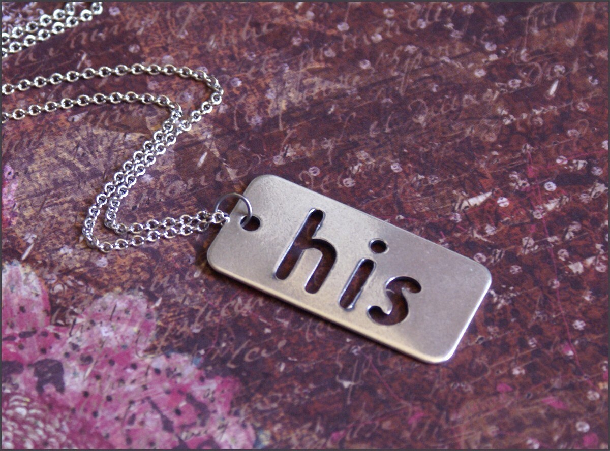Dog Tag Halskette -His Wort Anhänger - Cute Military Inspiriert - Perfekte Freundin, Frau, Liebesgeschenk "I'm Taken' By Revellerosejewelry von RevelleRoseJewelry