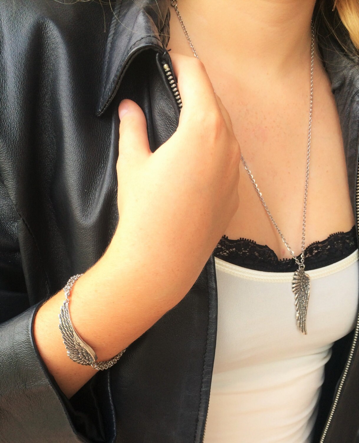 Engelsflügel Armband-Silber Flügel Schmuck, Anhänger Silber, Silber Armband, Körperschmuck, Multi Chain Link Perfektes Geschenk von RevelleRoseJewelry