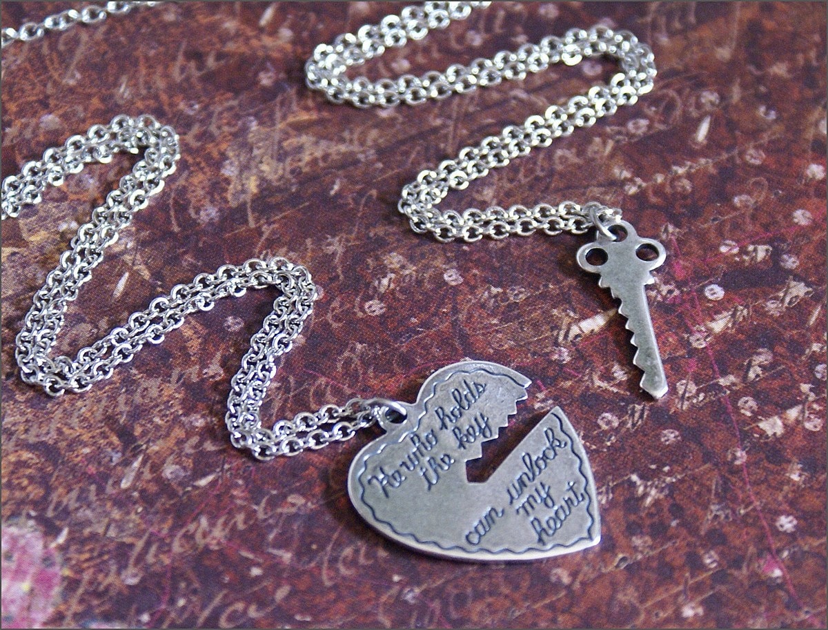 Herz-Schlüssel-Halskette-Wer Hält Das Schlüssel-Silber-Herz, Schlüssel-Anhänger-Schmucksachen, Perfekte Seine Hers Schmuck Zwei von RevelleRoseJewelry