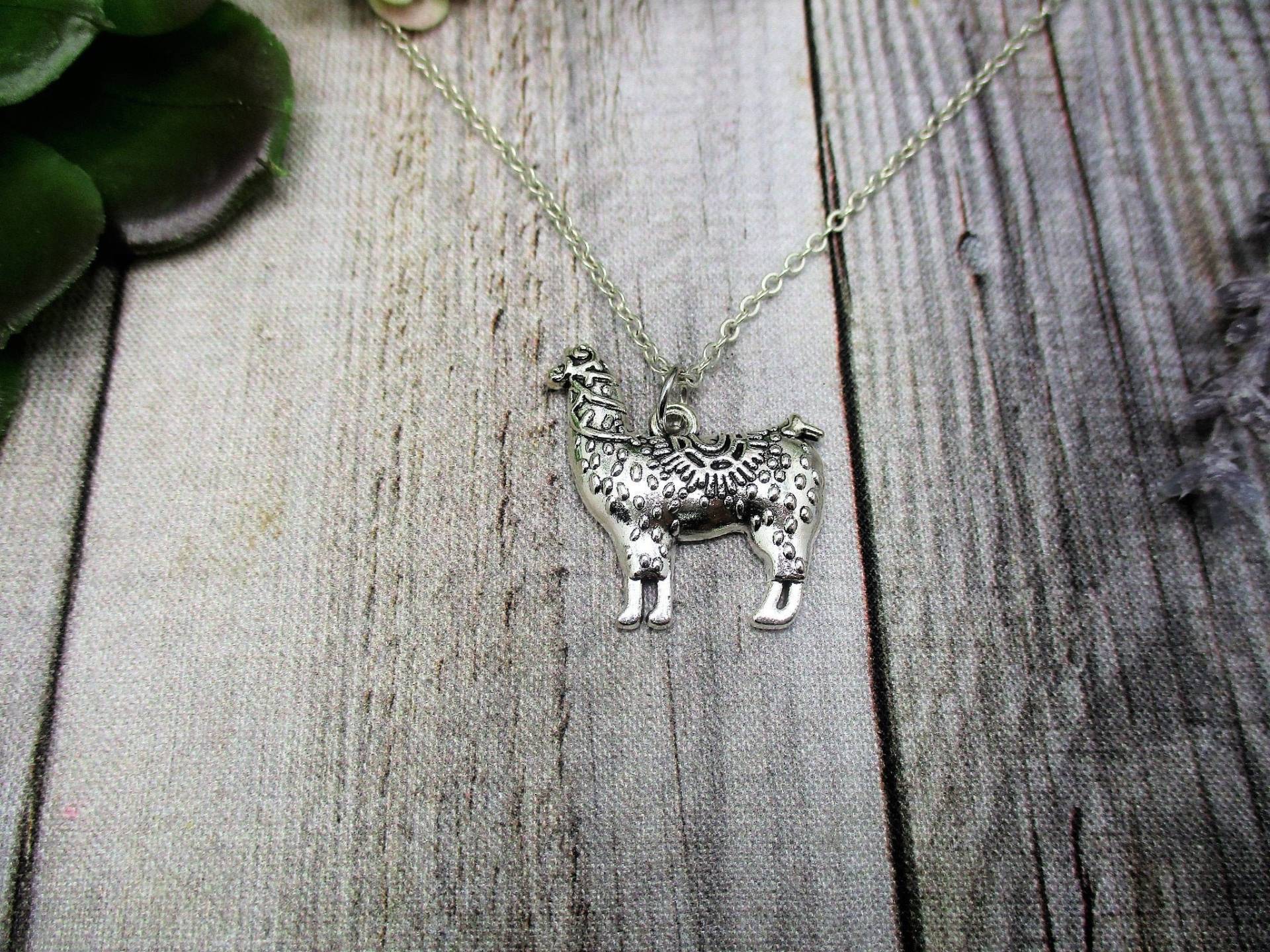 Lama Halskette Alpaka Tierschmuck Geschenke Für Sie Schmuck von RevelryJewelry