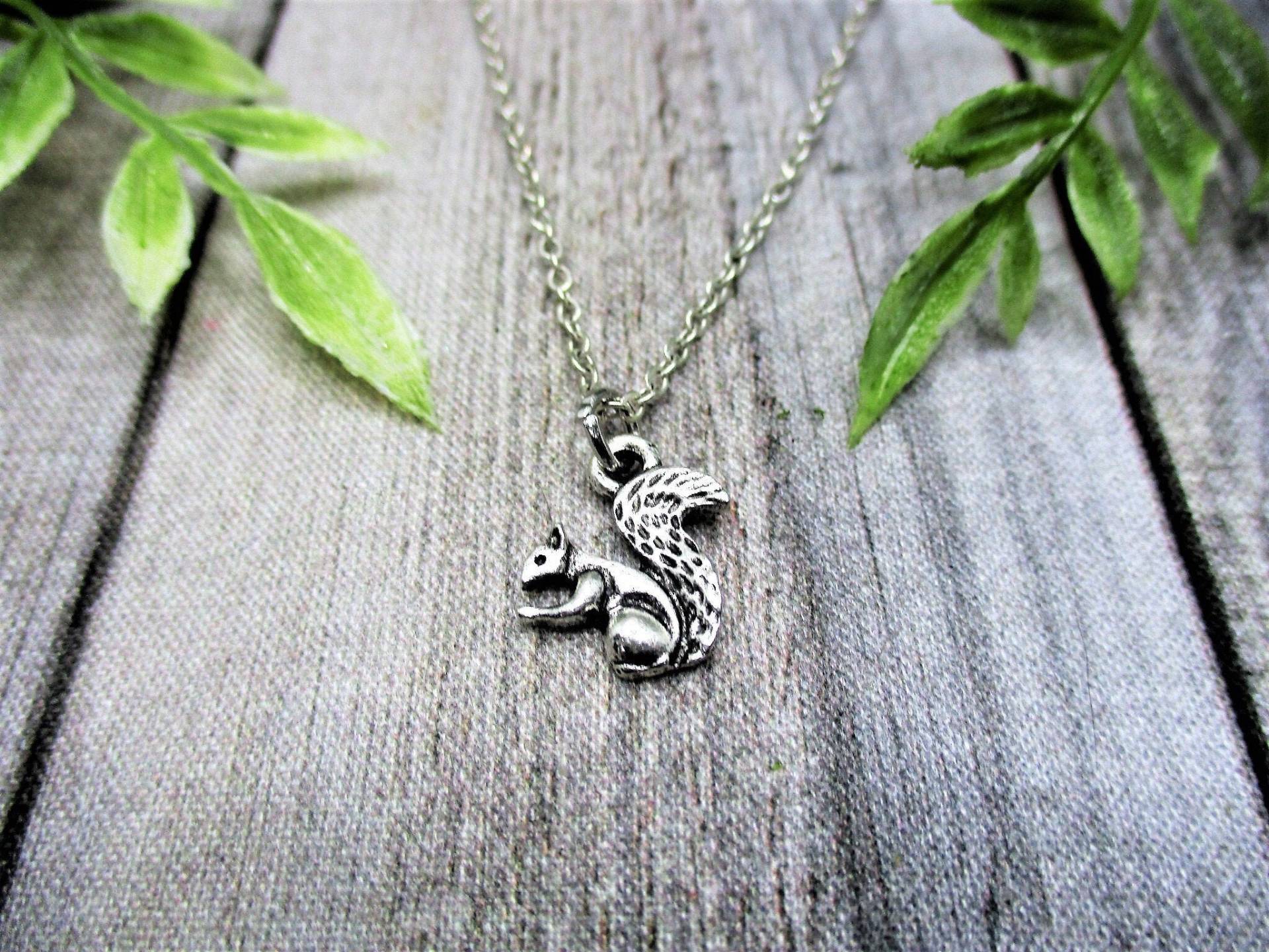 Silber Eichhörnchen Halskette Tier Geschenke Für Sie/Ihn Schmuck Waldliebhaber von RevelryJewelry