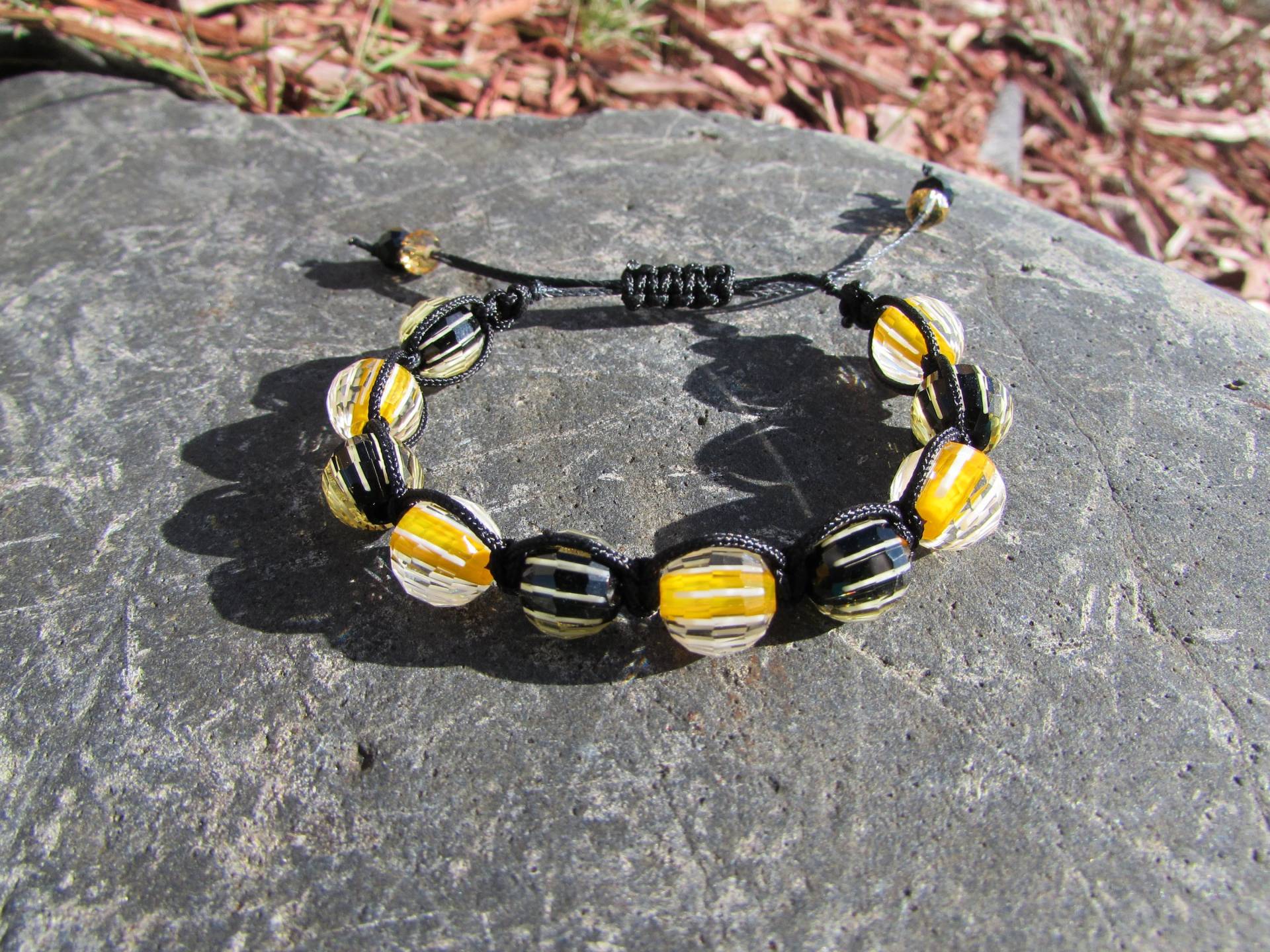 Honigbienen Makramee Armband Honigbienen Makramee Armband von Revivarox