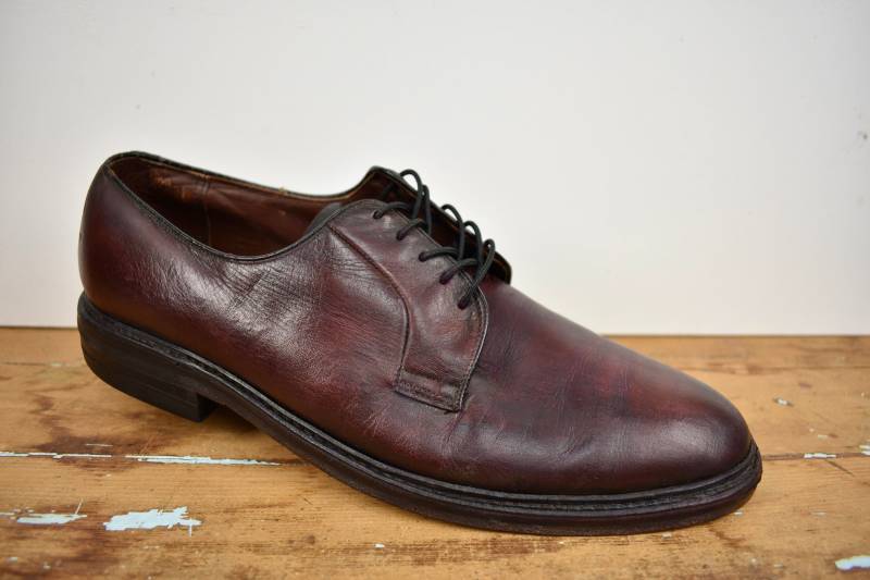 Freeman Free Flex Burgundy Round Toe Lace Up Blücher Herren Größe 9.5C von ReviveClothiers