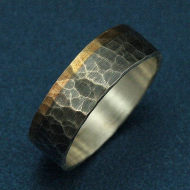 Gehämmerter RingThe Dark Heart BandHerren 14K Gold Und Silber RingBimetall Ehering-Flache Zweifarbige Ring-Oxidiertes Ring-Rustikale Band von RevolutionBA