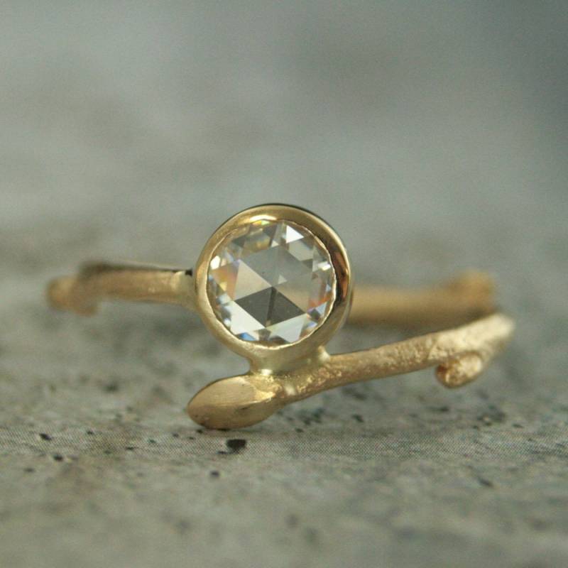 Zweig Verlobungsring 14K Gelbgold Moissanit Ring 6 Mm Rosenschliff Moissanite Gold Zweigring Gegossener Unikat von RevolutionBA