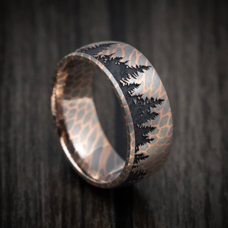 Supraleiter Herrenring Mit Pine Tree Design Custom Made Band von RevolutionJewel