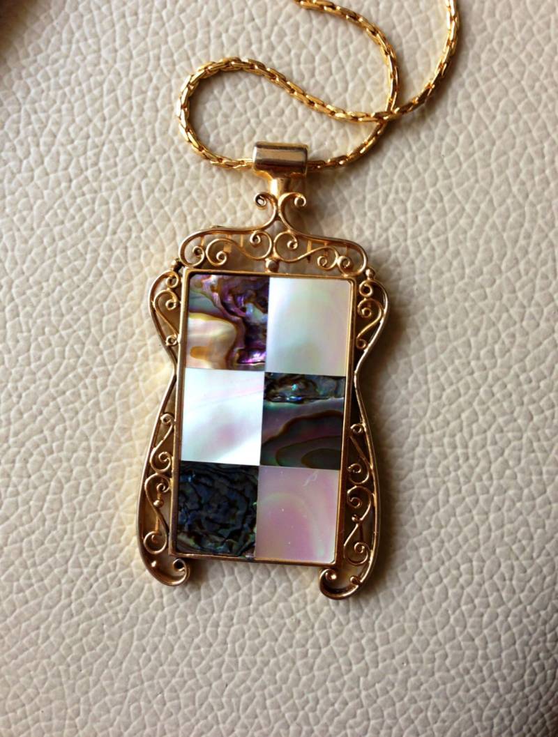 Goldene Abalone Halskette Goldene Abalone Halskette von RewindYourMind