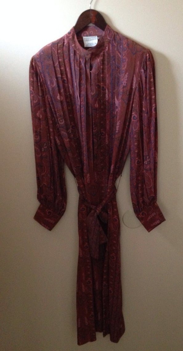 Vintage Seide Paisley Kleid Vintage Seide Paisley Kleid von RewindYourMind