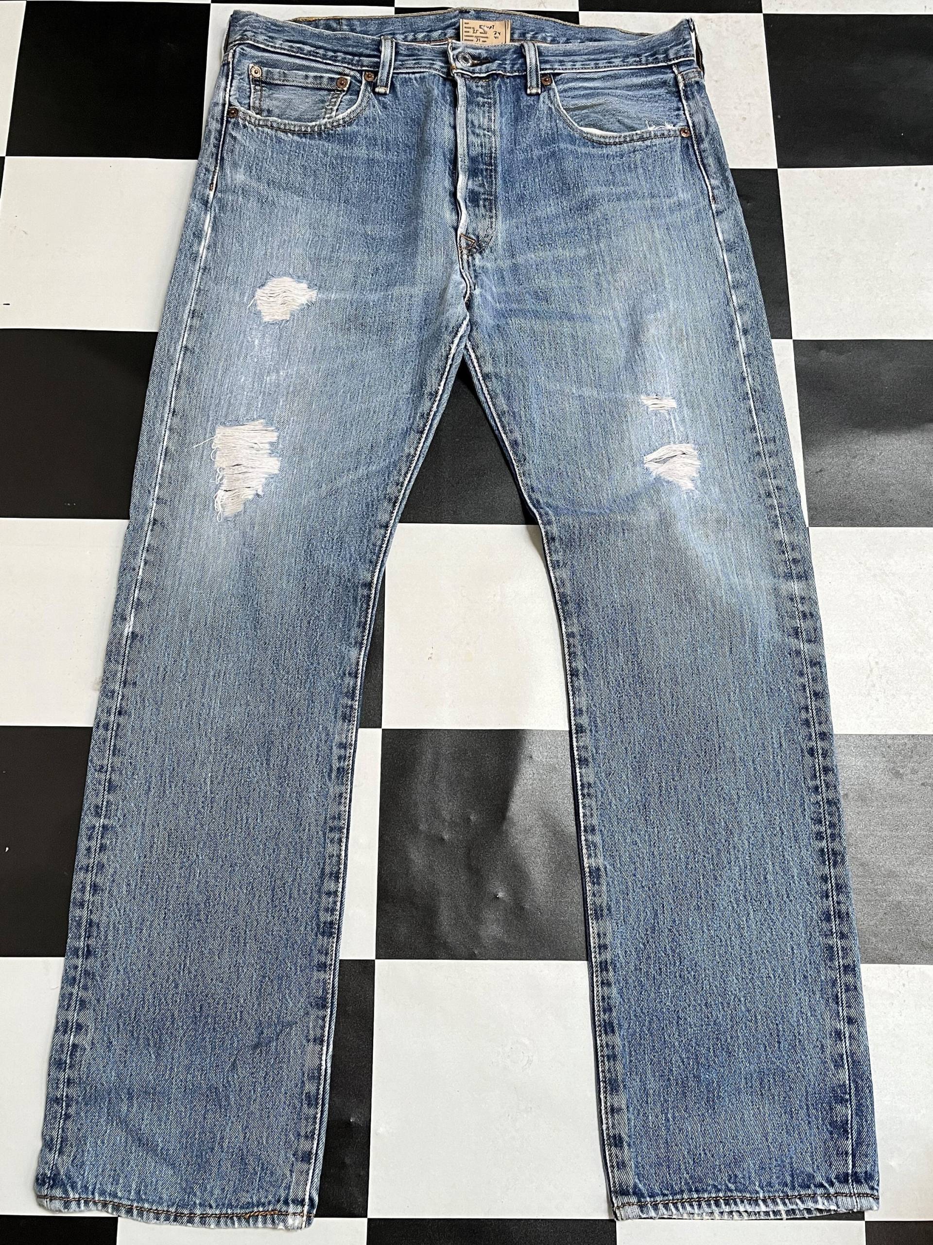 Vintage Levis 501 Jeans Distressed Denim Jeans, Herren Blue Männer Größe 32 von RezekiShopRoom