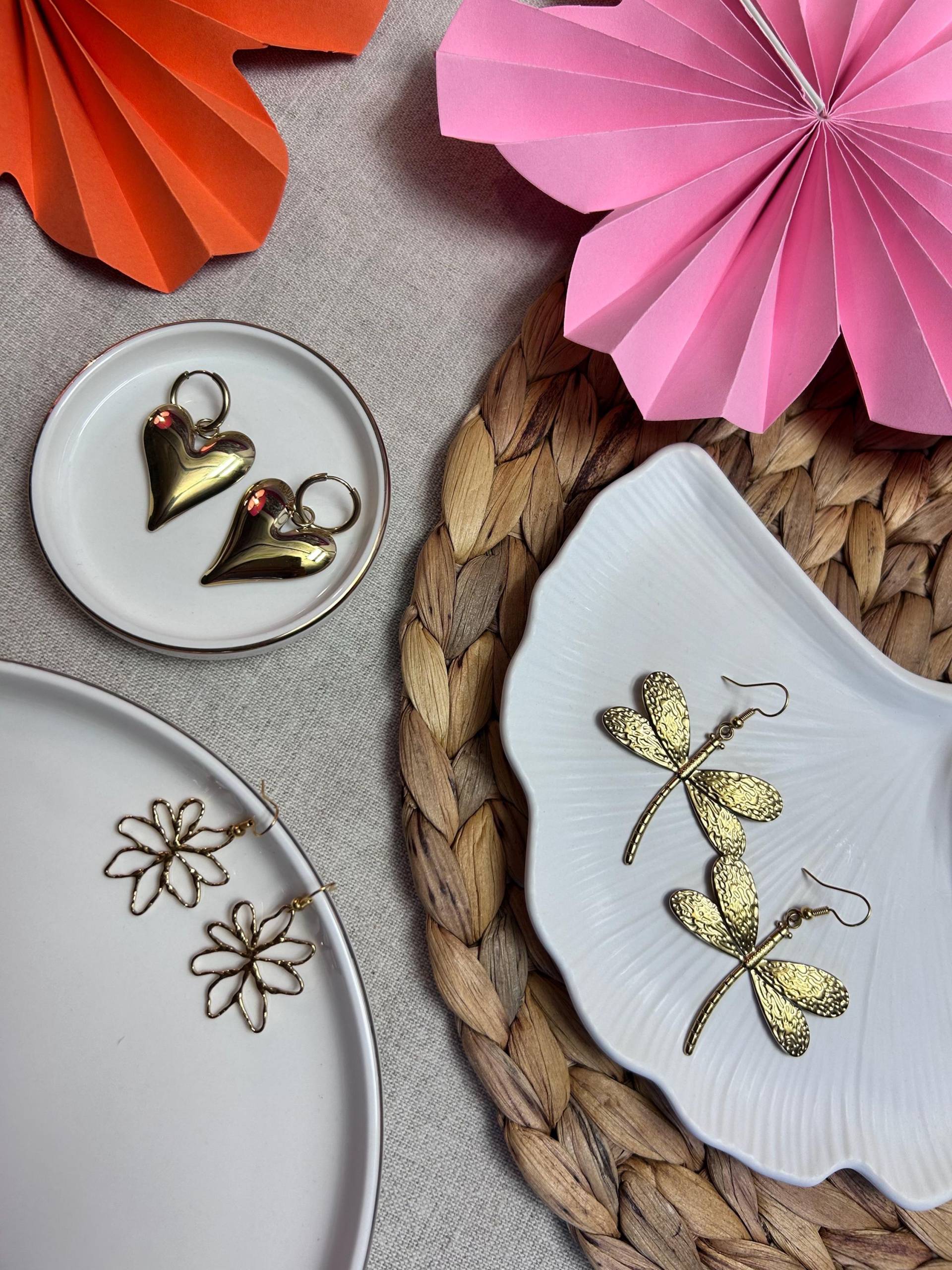 statement Ohrringe L Libellen I Herz Blumen Anhänger Gold Schmuck Festival Boho Bali Ohrhaken Nickelfrei Creolen von Rheinperle