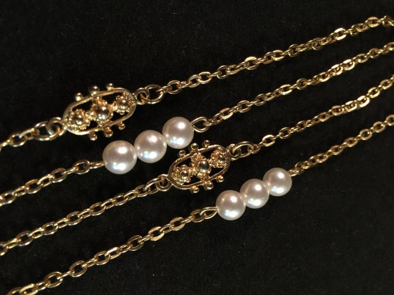 Wunderschöne Vintage Sarah Coventry Faux Pearl & Chain Link Halskette Mit Goldfarbenen Bar Akzenten 091 Wunderschöne Vintage Sarah Coventry Faux Pearl & Chain Link Halskette Mit Goldfarbenen Bar Akzenten 091 von RhinestoneCafe