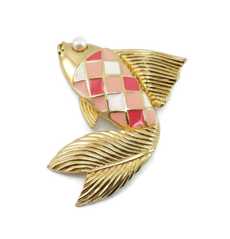 Seltene Vintage Valentino Couture Gold Mit Bold Pink Emaille Fisch Pin Brosche Seltene Vintage Valentino Couture Gold Mit Bold Pink Emaille Fisch Pin Brosche von Rhinestonedivas