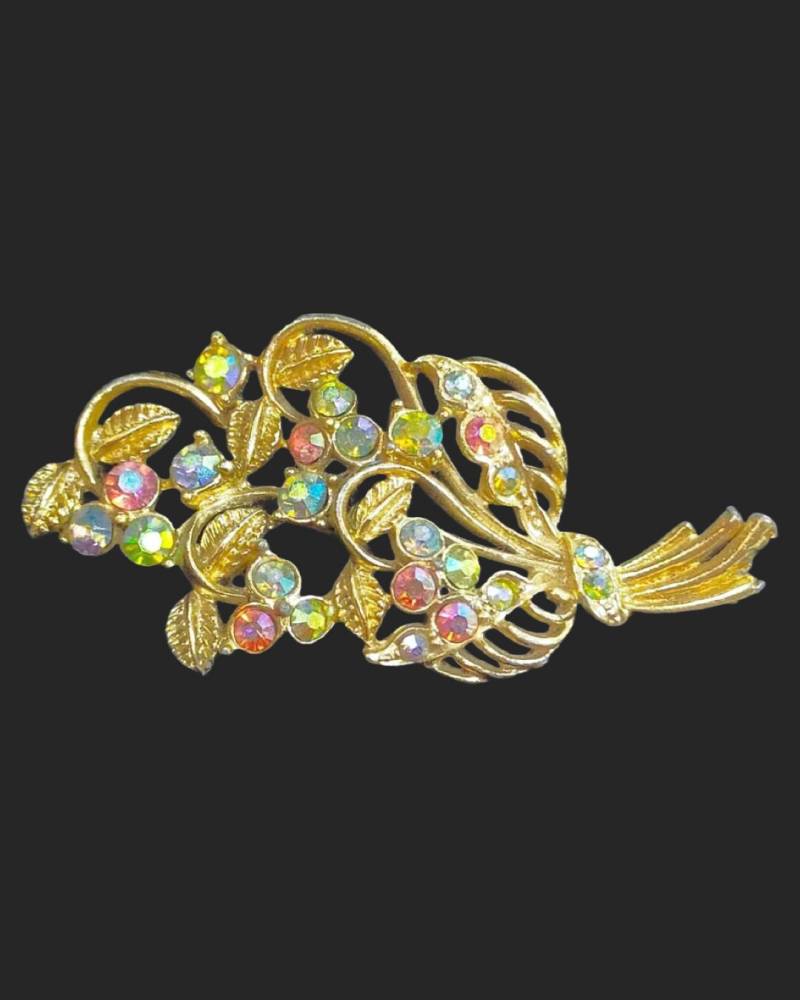 Vintage Brosche Strass Ab-Kristall-Gold-Ton Blumenstrauß Pin von RhubarbsFool