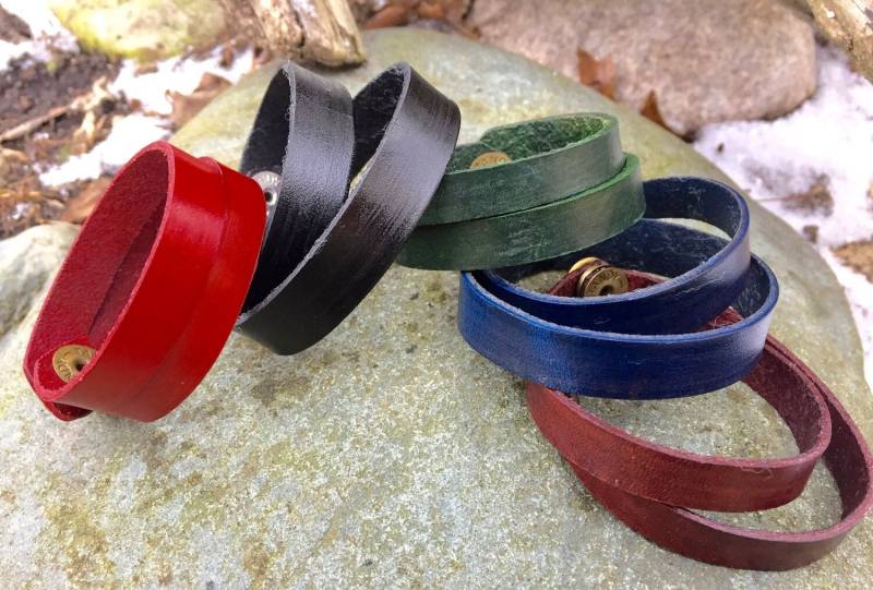 Handgefertigtes Leder Doppelwickelarmband Handgefertigtes Leder Doppelwickelarmband von RhythmLeather