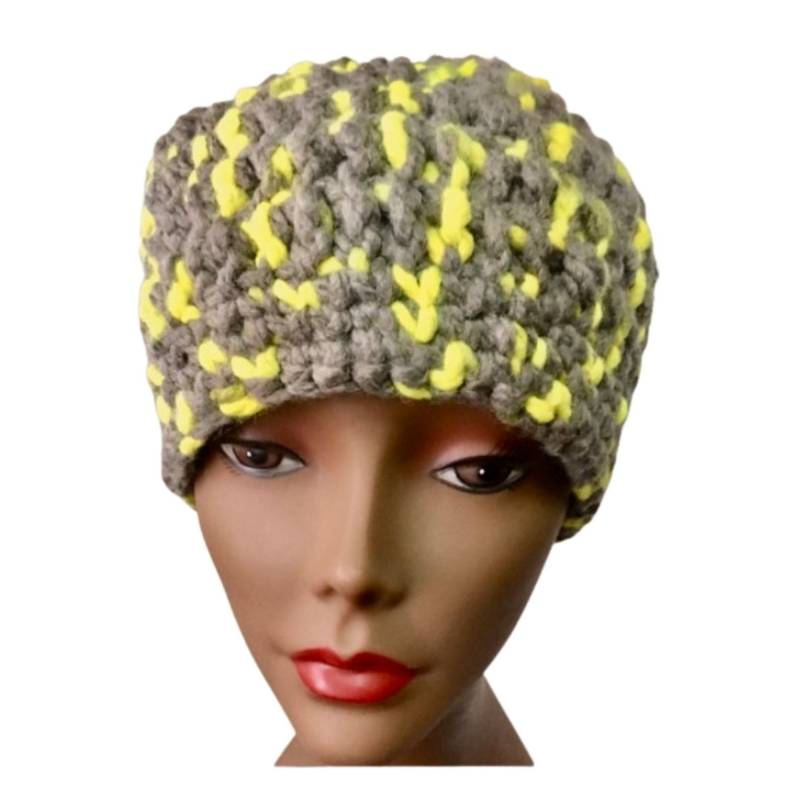 Grau/Gelbes Hütchen Grau/Gelbes Hütchen von Riascraftsandthings