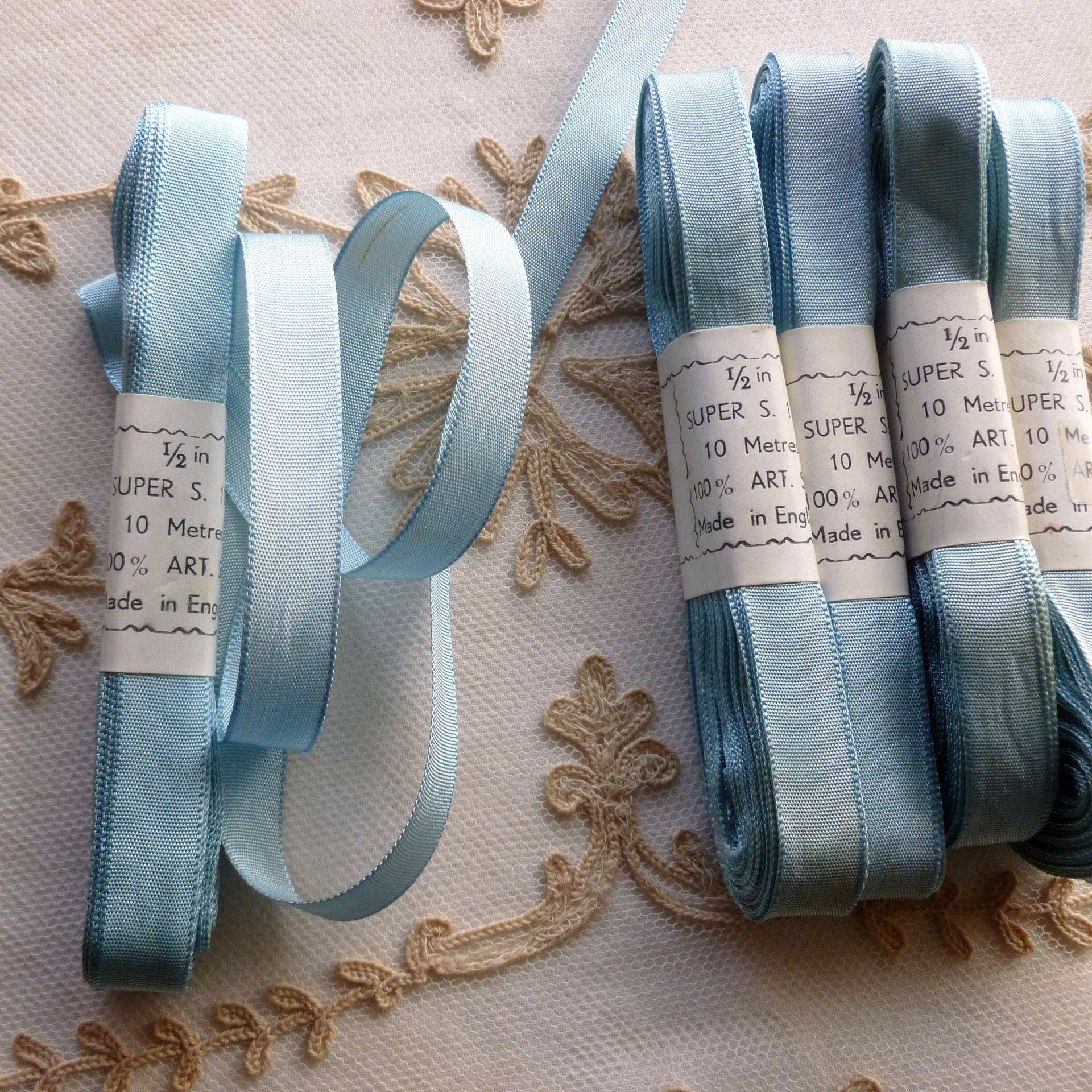 Antikes Webband Zehn Meter von Ribbonflowers