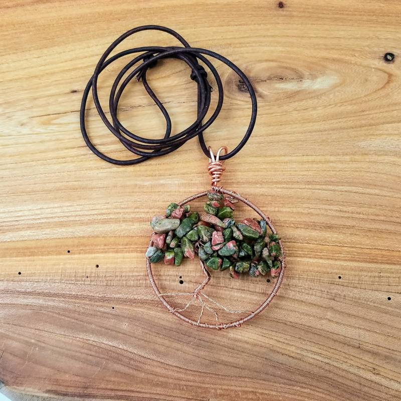 Baum Des Lebens-Anhänger, Unikite Jasper Handwerker Anhänger, Edelstein-Baum Lebens-Schmuck, Braun Leder Halskette von RibbonsandGlass