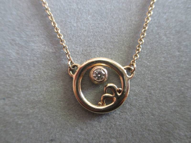 14Kt. Gelbgold Diamant Circle Wave Anhänger, April Geburtsstein von RichelleJewelry