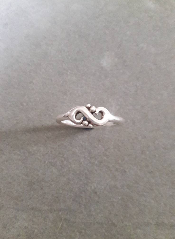 Swirl Infinity Ring Aus Sterling Silber von RichelleJewelry