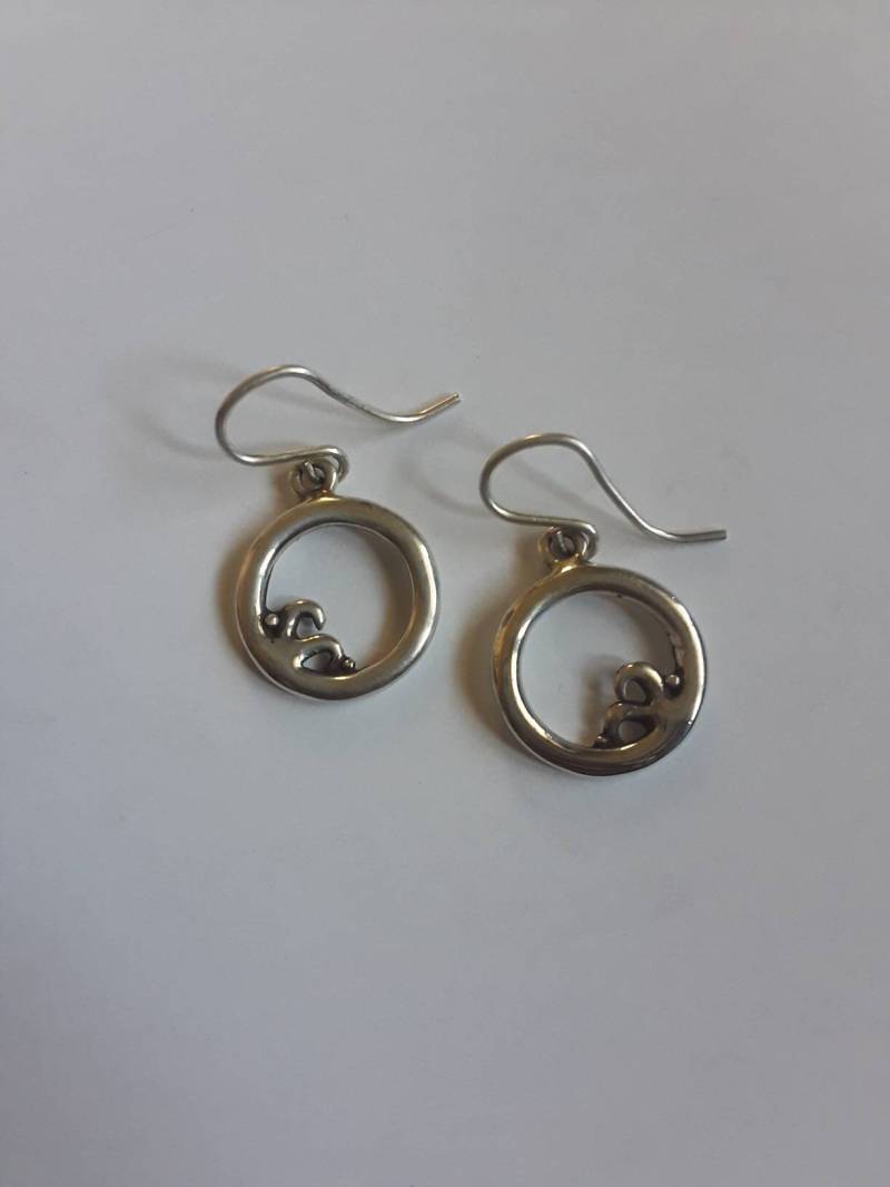 sterling Silber Kreis Wellen-Ohrringe von RichelleJewelry