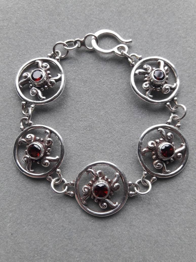 sterling Silber Swirl Kreis Garnet Link Armband, Januar Geburtsstein von RichelleJewelry