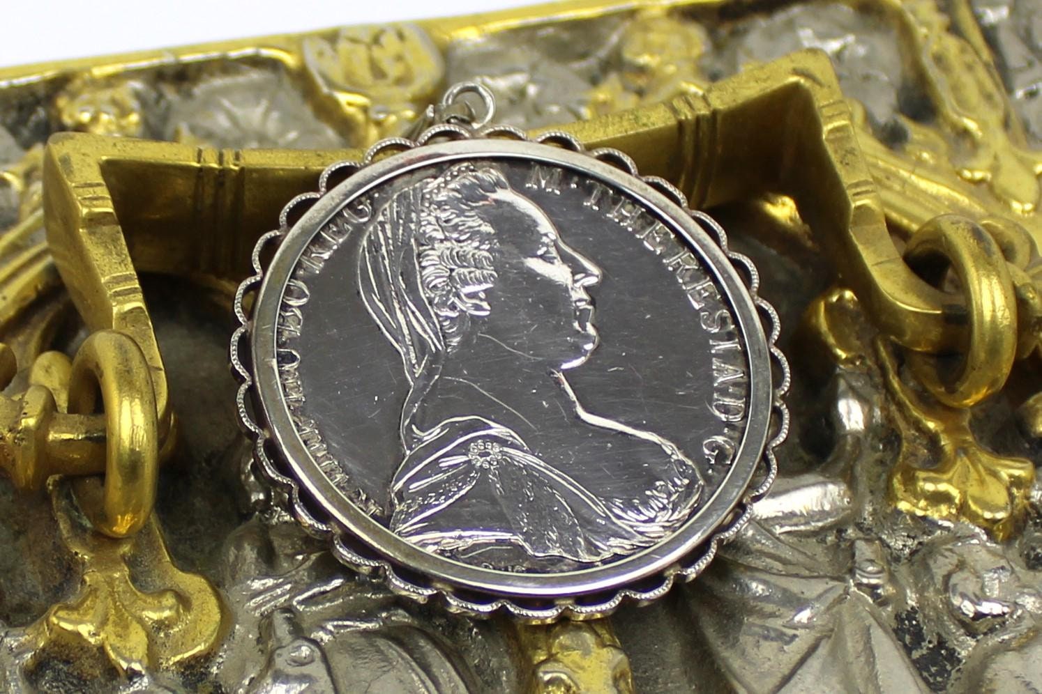 Anhänger, Maria-Theresien-Taler, Silbermünze, 1780 | Coin-Pendant, Maria Theresa Thaler, Silver Coin, 1780 von RiedAntik