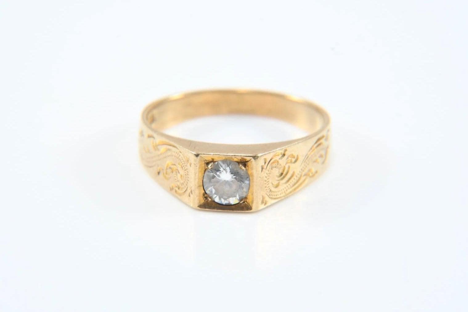 Antiker Goldring Aus 333Er Gelbgold | 8 Karat, 1930Er/1940Er | Antique Gold Ring Made Of 8K Gold, 1930S/1940S Antiker Goldring Aus 333Er Gelbgold | 8 Karat, 1930Er/1940Er | Antique Gold Ring Made Of 8K Gold, 1930S/1940S von RiedAntik