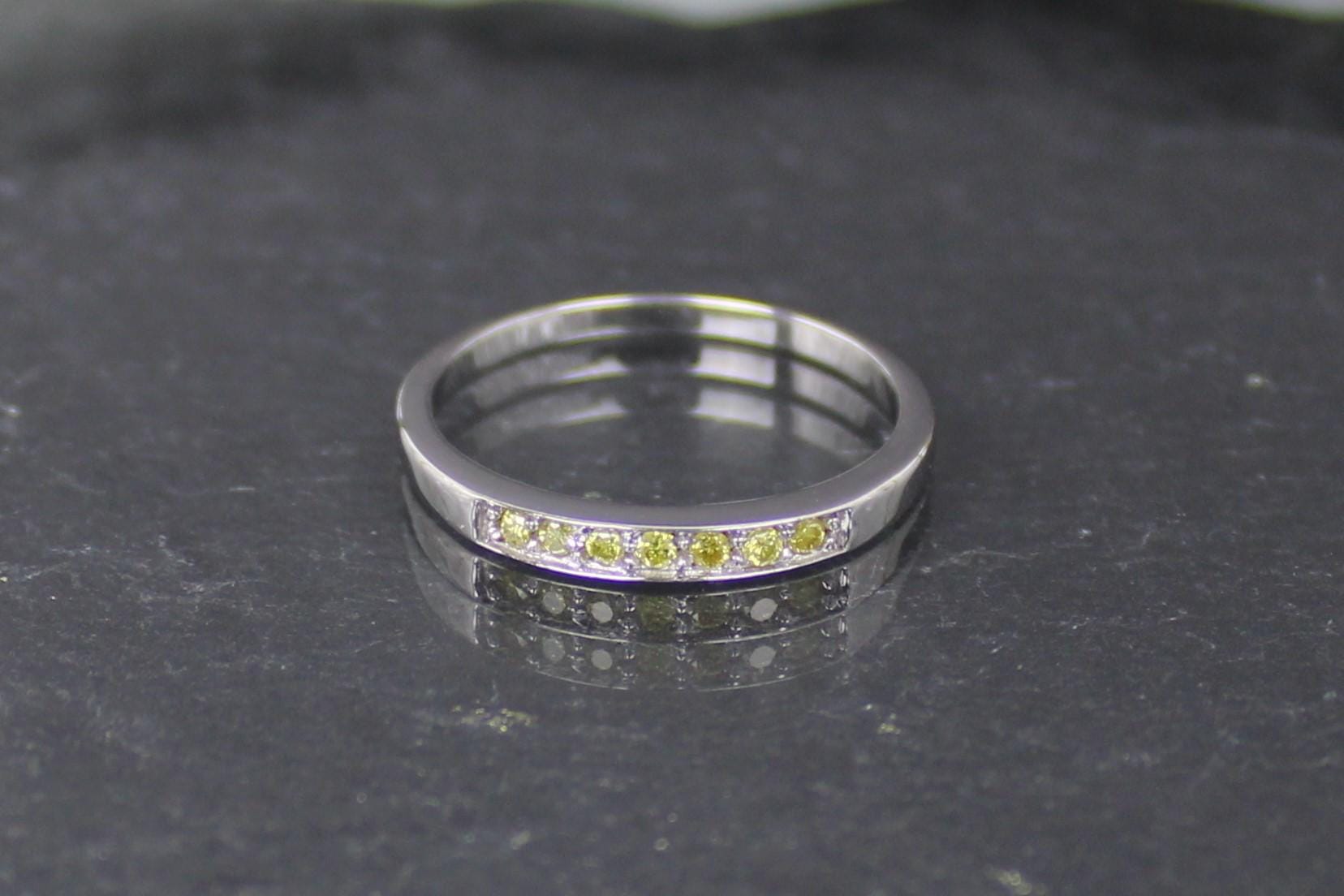 Brillantring, Diamantring, 585Er Weißgold, Gelbe Brillanten | Diamond Ring, 585 White Gold, With Yellow Brilliant-Cut Diamonds von RiedAntik