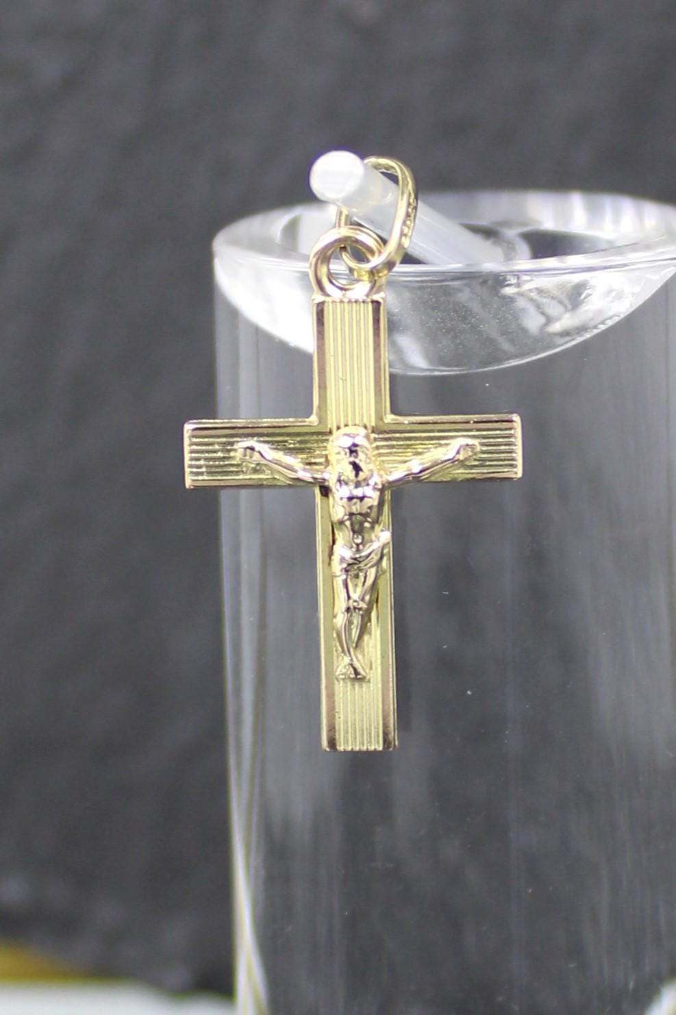 Goldkreuz, Kreuzanhänger, Christus Am Kreuz, 333Er Gelbgold | Gold Cross Pendant, Jesus Christ, 8K Gold von RiedAntik