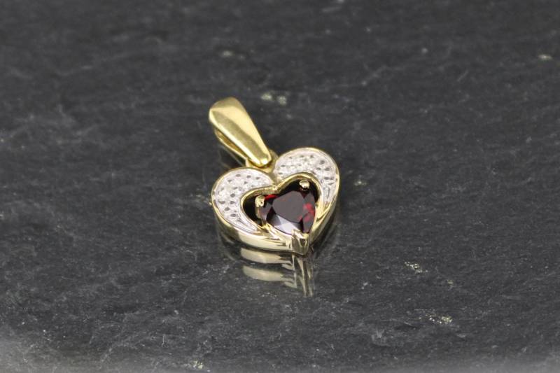 Granat-Diamant Anhänger, Goldanhänger, 333Er Gelbgold, 8 Karat | Garnet & Diamond Pendant, Gold 8K Gold von RiedAntik