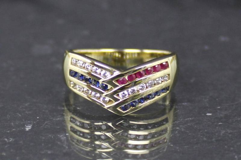Rubin-Saphir Goldring Aus 333Er Gelbgold, 8 Karat | Ruby-Sapphire Gold Ring in 333 Yellow Gold, Carat Rubin-Saphir Goldring Aus 333Er Gelbgold, 8 Karat | Ruby-Sapphire Gold Ring in 333 Yellow Gold, Carat von RiedAntik
