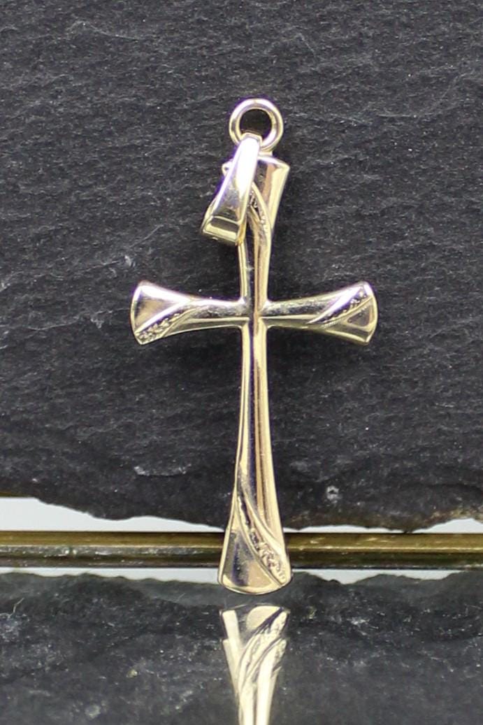 Verziertes Goldkreuz, Kreuzanhänger, 333Er Gelbgold, 8 Karat | Decorated Gold Cross Pendant, 8K Gold von RiedAntik
