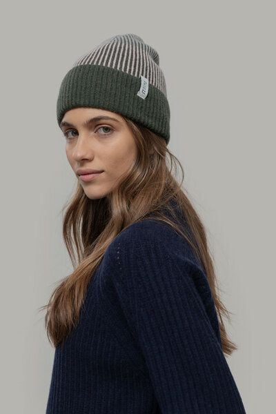 Rifò - Circular Fashion Made in Italy Mütze Vanda aus Recycelter Kaschmirwolle von Rifò - Circular Fashion Made in Italy