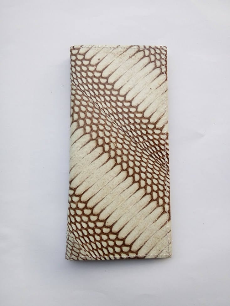 Echte Echte Kobra Schlangenhaut Leder Damen/Herren Lange Bifold Brieftasche Handgemacht von RifqyReptile