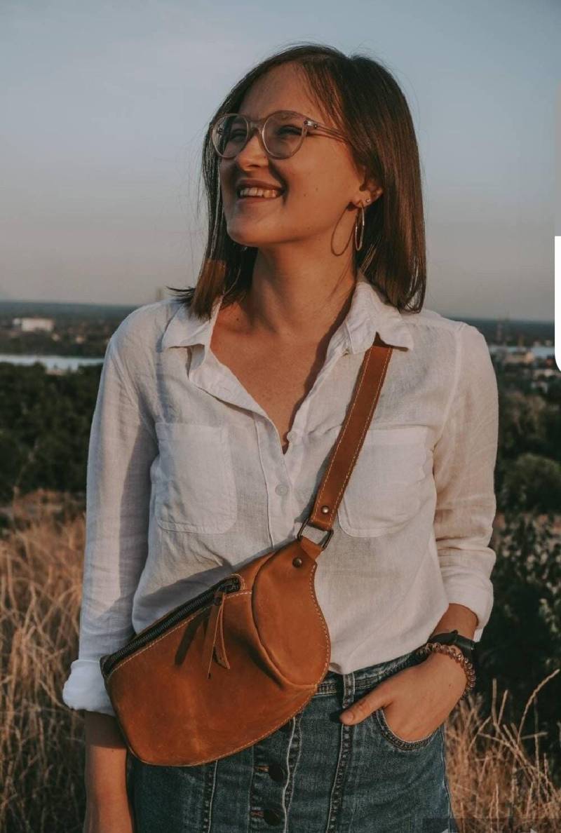 Personalisierte Leder Bauchtasche Verstellbare Gürteltasche. Lasergravur. Umhängetasche von RikaUA