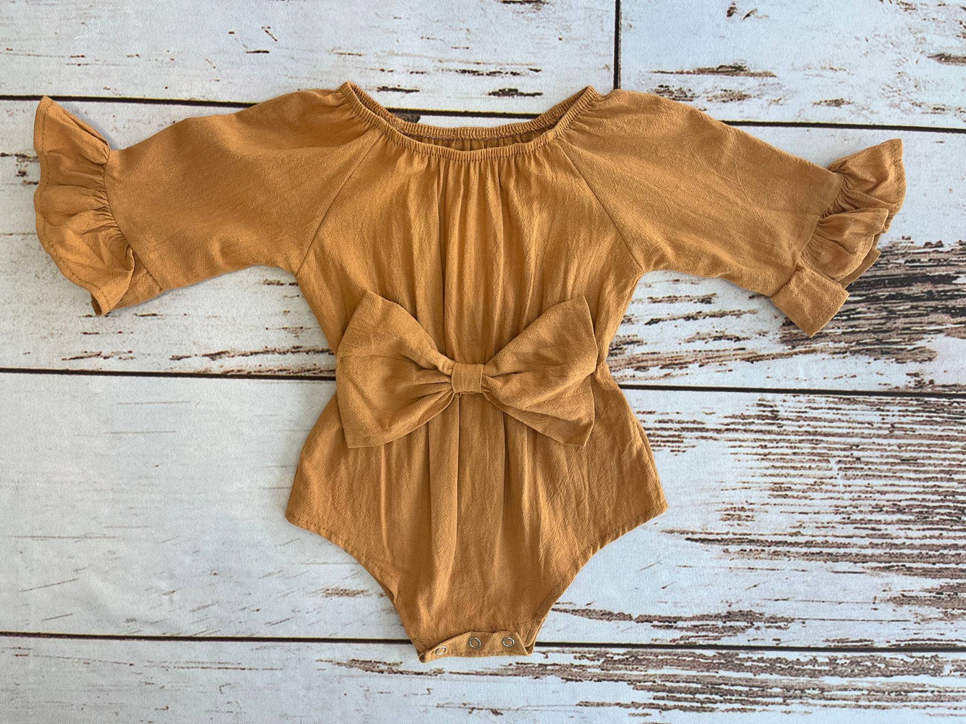 Baby Mädchen Kleidung Für Den Herbst Senfgelb | Langarm Strampler Kürbisgewürz Kleinkind von RileyGraceFashion