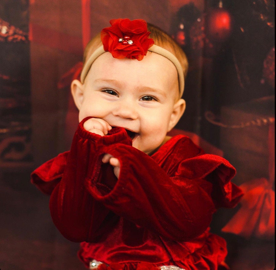 Baby Mädchen Valentinstag Roter Samt Romper | Neugeborenes Erstes Outfit Langarm 1.geburtstag Strampler von RileyGraceFashion