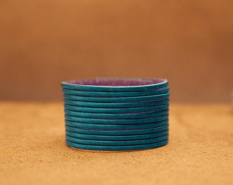 Petrol Blau Multi-strang Damen Leder Manschette Armband von Rimanchik