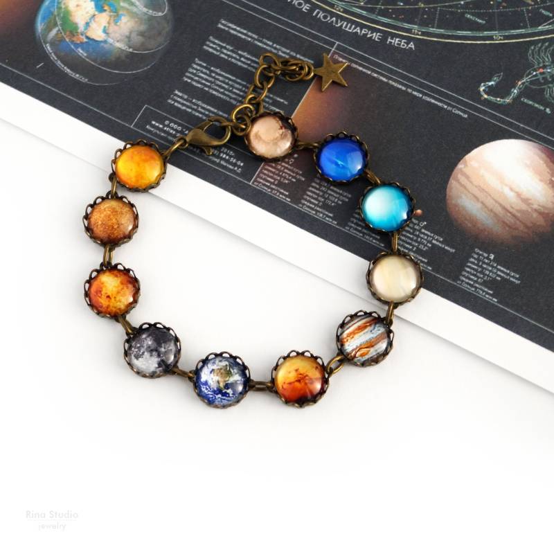 Sonnensystem Armband, Planet Schmuck von RinaStudioJewelry