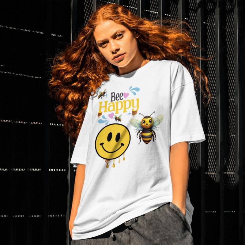 Bee Happy Design-Süße Bienen Illustration Mit Smiley Face Und Inspirierender Botschaft-Perfektes Geschenk Für Positive Vibes Gute Laune von RingDingArt