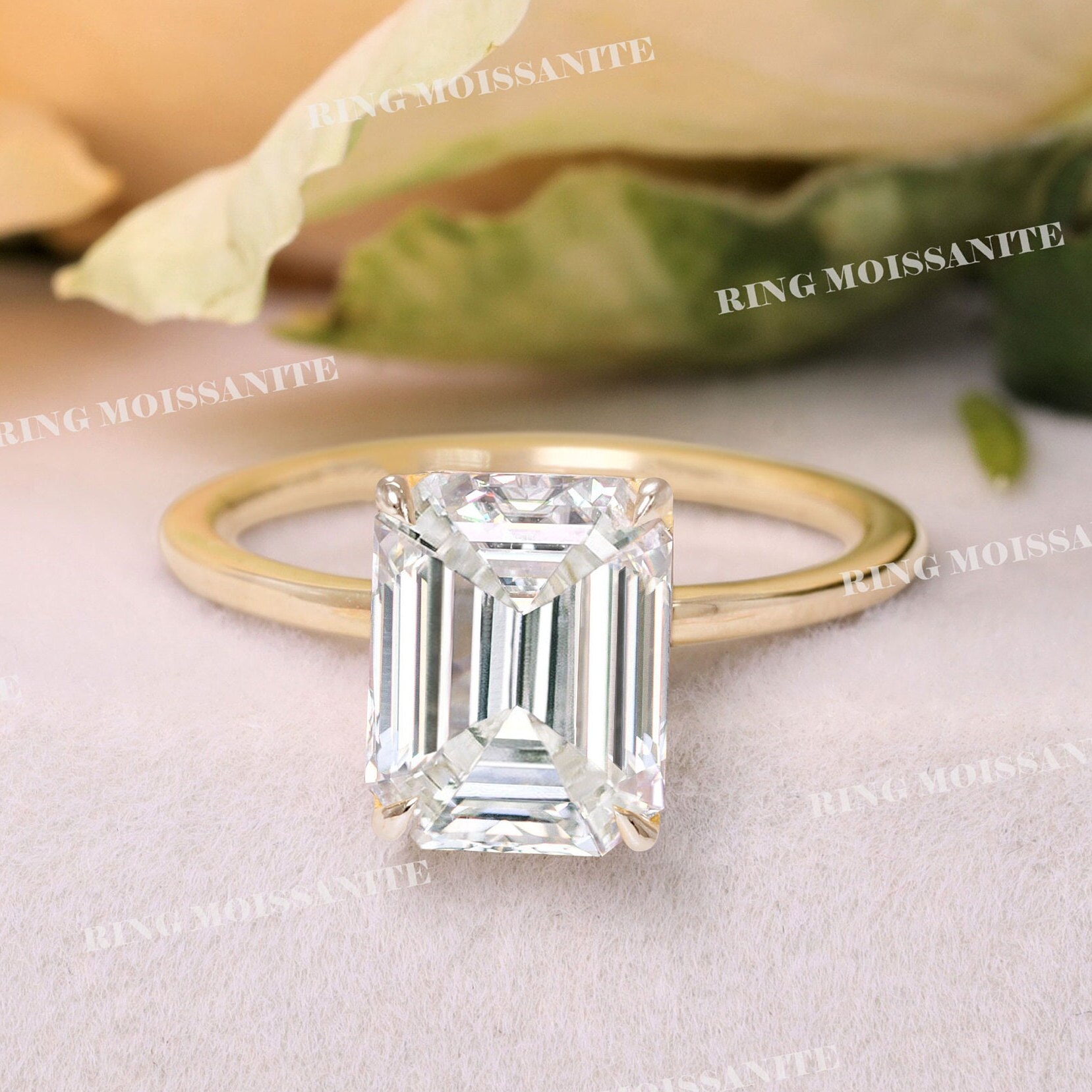 2.5 Ct Smaragd Geschnittener Moissanit Verlobungsring, Massiver Gelber 18K/14K Gold, Krallenzange, Smaragdschliff Solitär Ring, Jahrestag Ehering von RingMoissanite