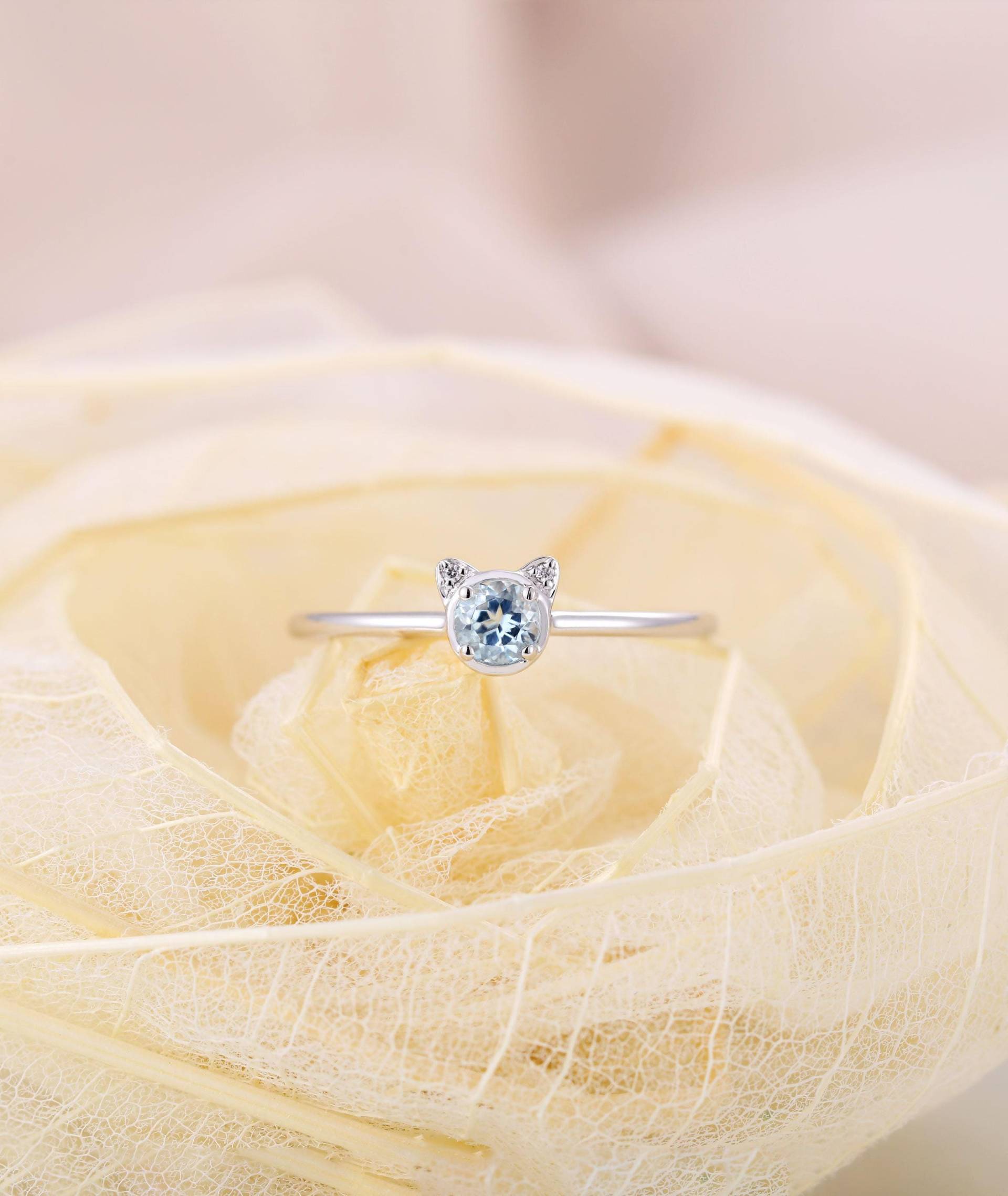 Aquamarin Diamant Verlobungsring, Weißgold, Frauen Hochzeit, Zarte Dainty Versprechen Katze Ring Tier Schmuck, Einzigartige Hochzeit von RingOnly