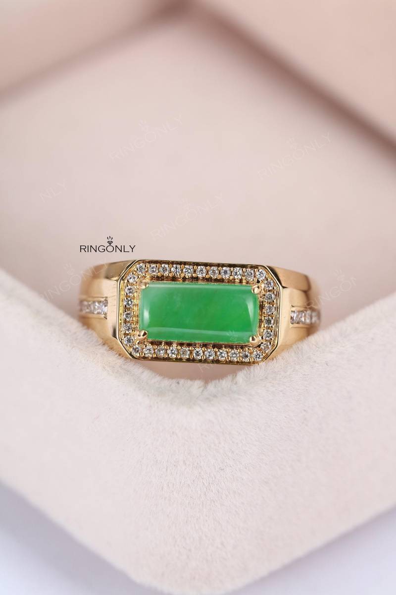 Einzigartiger Verlobungsring Für Männer Vintage Jadeit Jade Ring Antike Baguette Halo Diamant Breite Brautschmucksachen Jahrestagsgeschenk von RingOnly