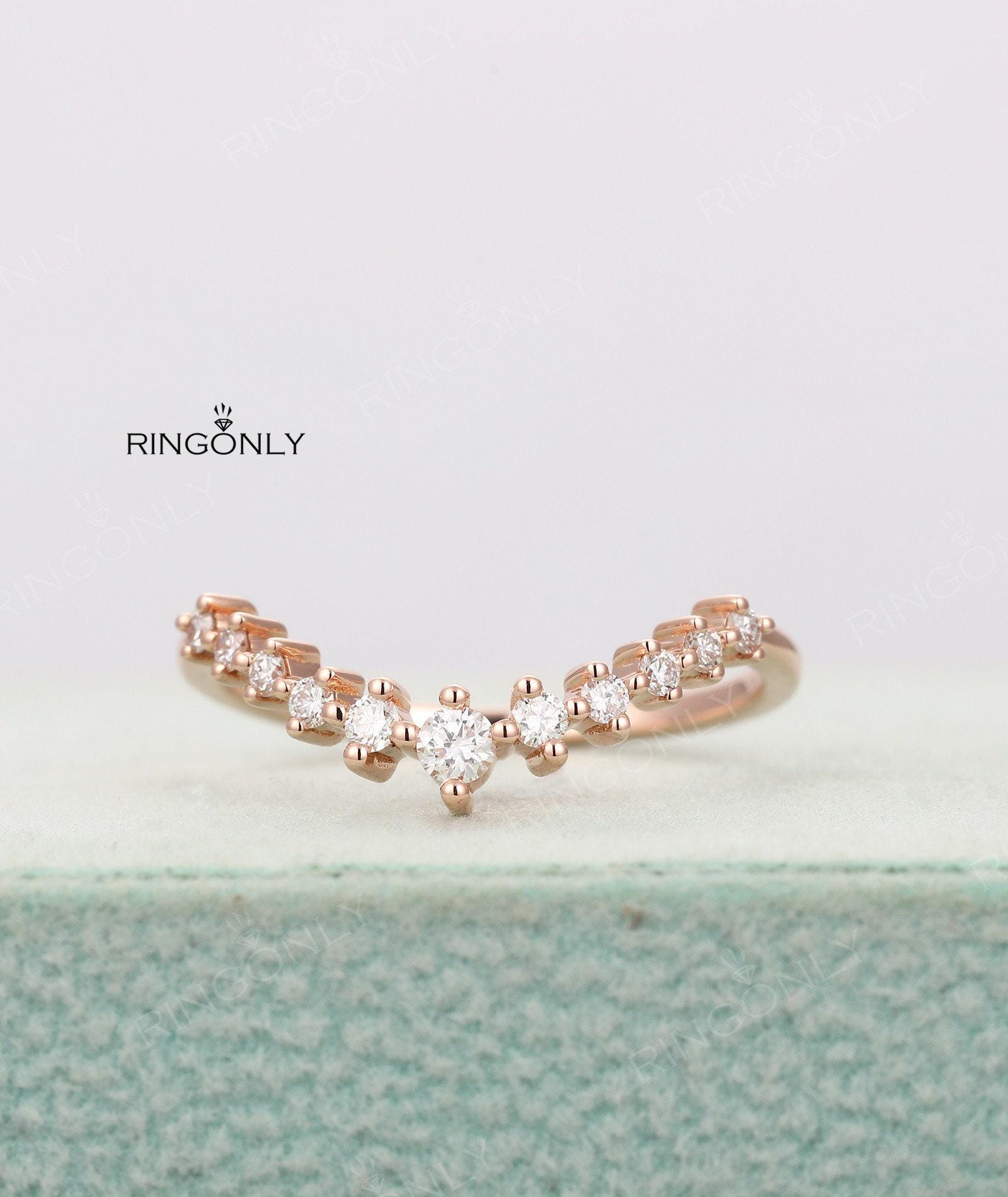 Gebogener Ehering Roségold Diamant Stapeln Frauen Chevron Antike Einzigartige Dainty Passende Versprechen Birthstone Jahrestag Geschenke Für Sie von RingOnly