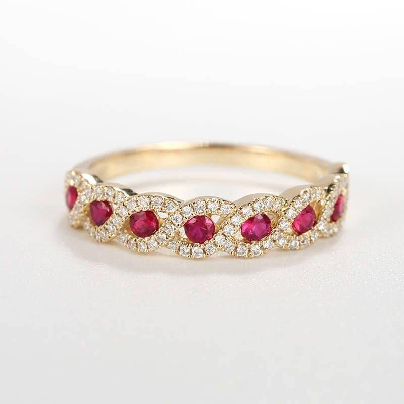 Rubin Hochzeit Band Frauen Zarte Diamant Ehering Halbe Ewigkeit Infinity Twisted Stapeln Versprechen Brautschmuck Jahrestag Geschenk von RingOnly