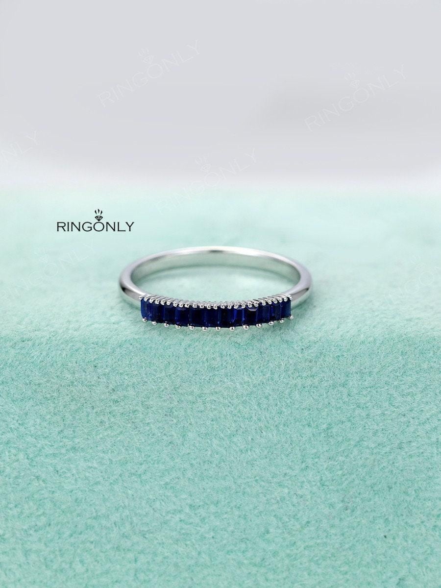 Saphirring Einzigartiger Trauring Frauen Baguette Passende Stapeln Brautschmuck Jahrestag Geburtstag Versprechen Zierlich von RingOnly