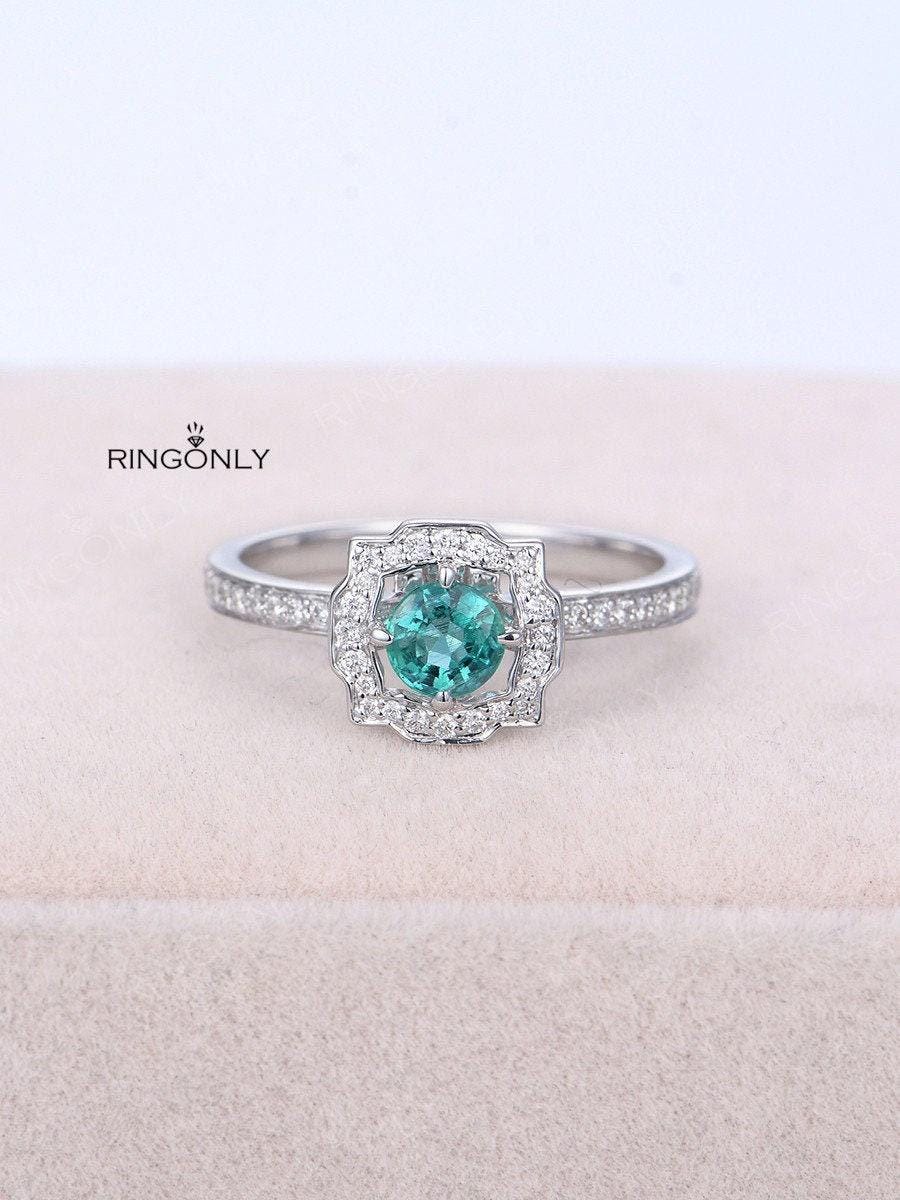 Smaragd Verlobungsring Vintage Frauen Diamant Antik Einzigartig Hochzeit Brautschmuck Jahrestag Halbe Ewigkeit von RingOnly